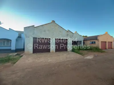 Flat/Apartment For Sale in Bluff Hill