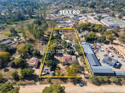 Commercial Stand For Sale in Hatfield