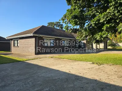 House For Sale in Windsor Park