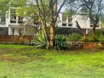 House For Sale in Greystone Park