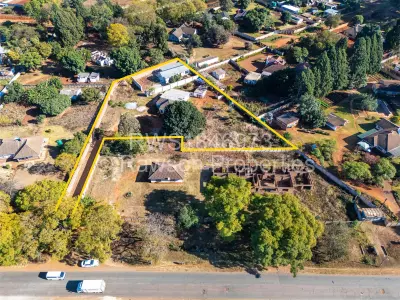Commercial Stand For Sale in Greendale
