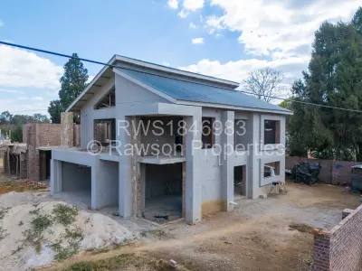 Townhouse/Cluster For Sale in Highlands