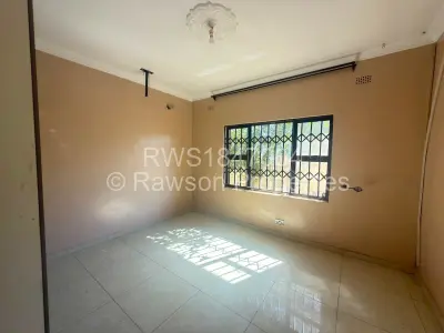 House For Sale in Madokero Estates