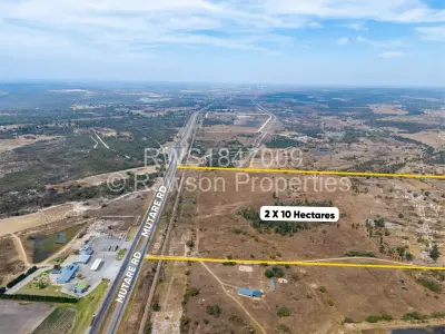 Commercial Stand For Sale in Ruwa