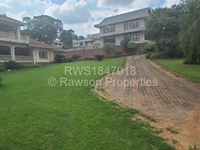 House For Sale in Glen Lorne