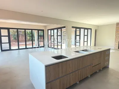 House For Sale in Borrowdale
