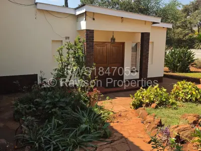 House For Sale in Greystone Park
