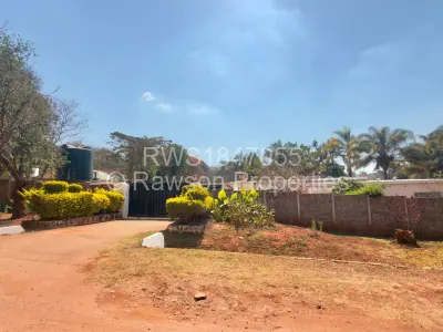 House For Sale in Greystone Park