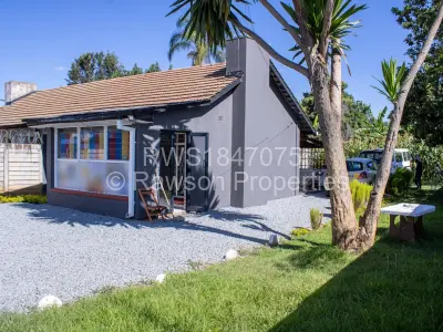 House For Sale in Braeside
