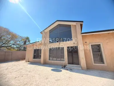 Townhouse/Cluster For Sale in Highlands