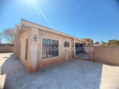 Townhouse/Cluster For Sale in Highlands