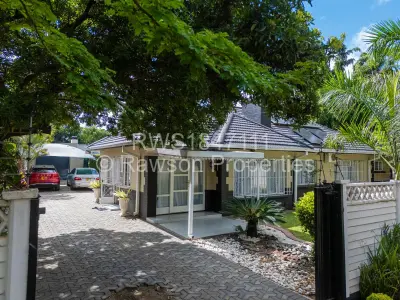 House For Sale in Avondale