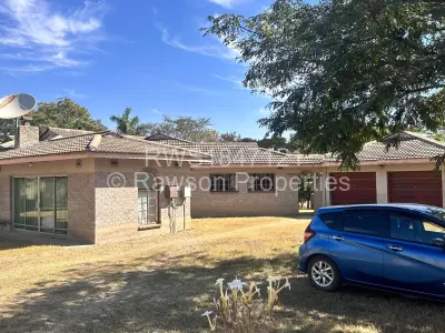 House For Sale in Windsor Park