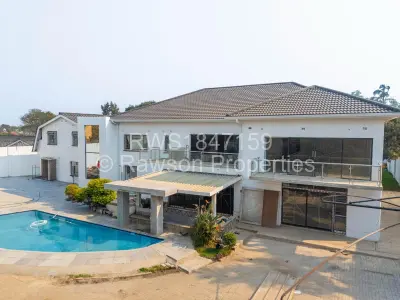 House For Sale in Emerald Hill