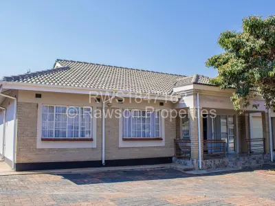 Townhouse/Cluster For Rent in Highlands
