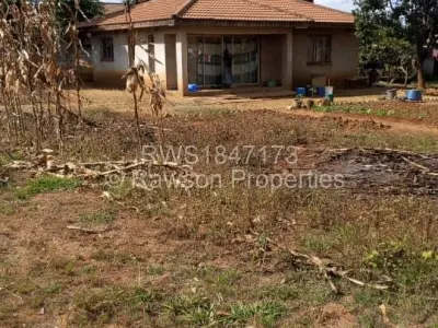 Cottage/Garden Flat For Sale in Belvedere