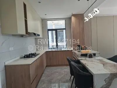 Townhouse/Cluster For Sale in Highlands
