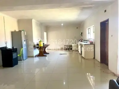 House For Sale in Pomona