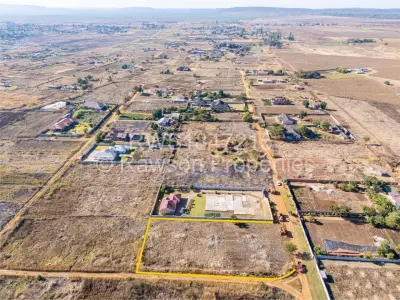 Residential Stand For Sale in Norton
