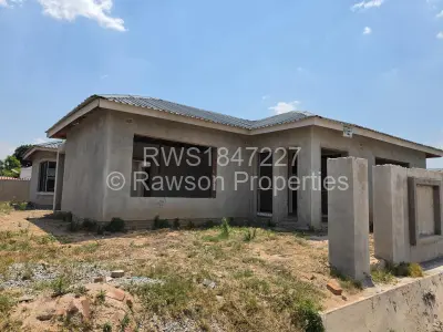 House For Sale in Greendale