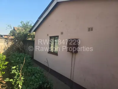 House For Sale in Glen View
