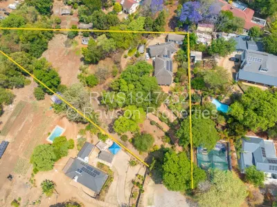 House For Sale in Greystone Park
