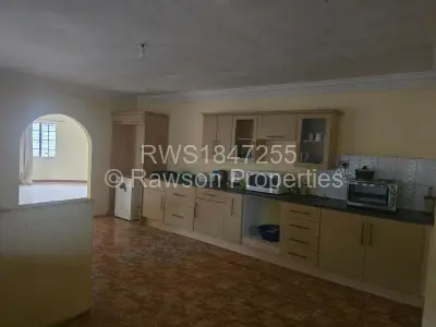 House For Sale in Mainway Meadows