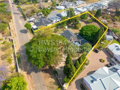 House For Sale in Greendale