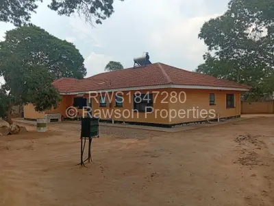 House For Sale in Waterfalls