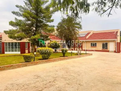 House for Sale in Borrowdale West