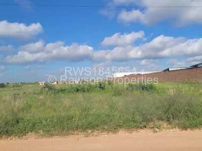 Land for Sale in Hatfield