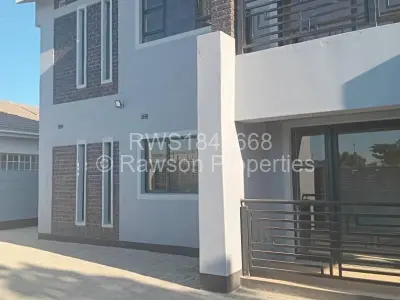 Townhouse/Complex/Cluster for Sale in Chipukutu Park