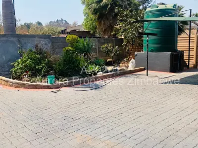 House to Rent in Meyrick Park