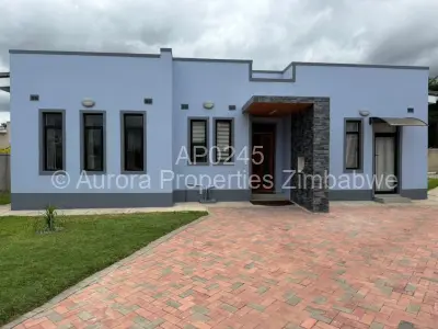 Townhouse/Cluster For Rent in Arlington