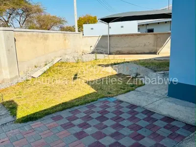 Townhouse/Cluster For Rent in Arlington