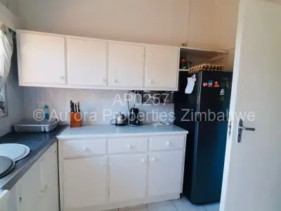 Flat/Apartment For Rent in Avondale