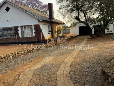 House to Rent in Hillside Byo