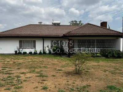 House For Sale in Woodlands