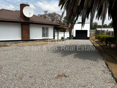 House For Sale in Woodlands