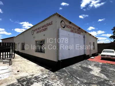 Warehouse/Industrial For Sale in Luveve