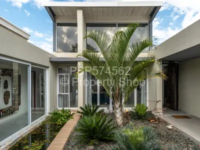 House For Sale in Glen Lorne