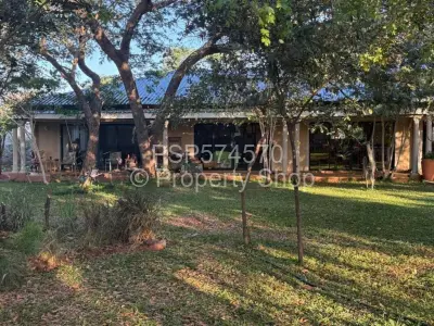 House For Sale in Victoria Falls