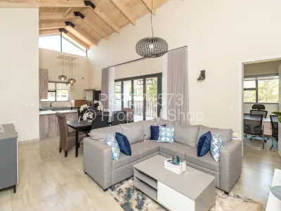 Flat/Apartment for Sale in Greendale