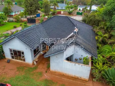 House For Sale in Hillside