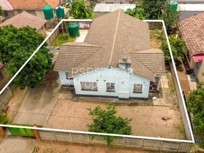 House For Sale in Zimre Park