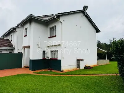 Townhouse/Cluster For Rent in Highlands