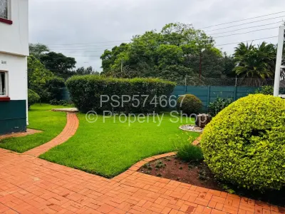 Townhouse/Cluster For Rent in Highlands