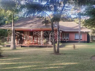 House For Sale in Greendale