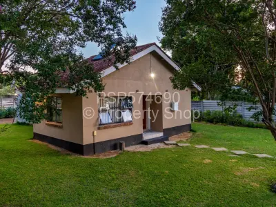 Cottage/Garden Flat For Rent in Greendale