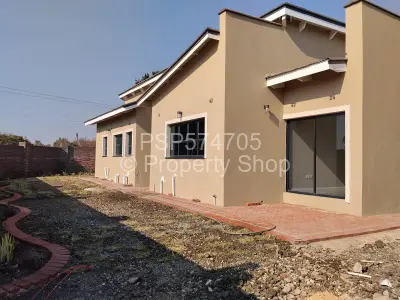 Townhouse/Cluster For Rent in Marlborough